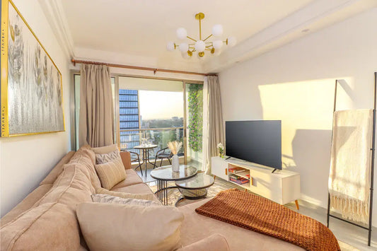 Modern Luxe 2BR w/ Gym, Golf, Tuck Shop &Views